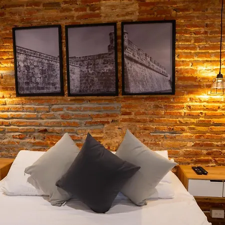 Hotel Casa Agena *